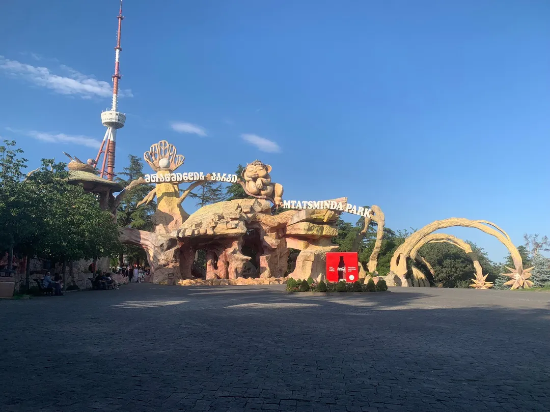 2_Mtatsminda Amusement Park