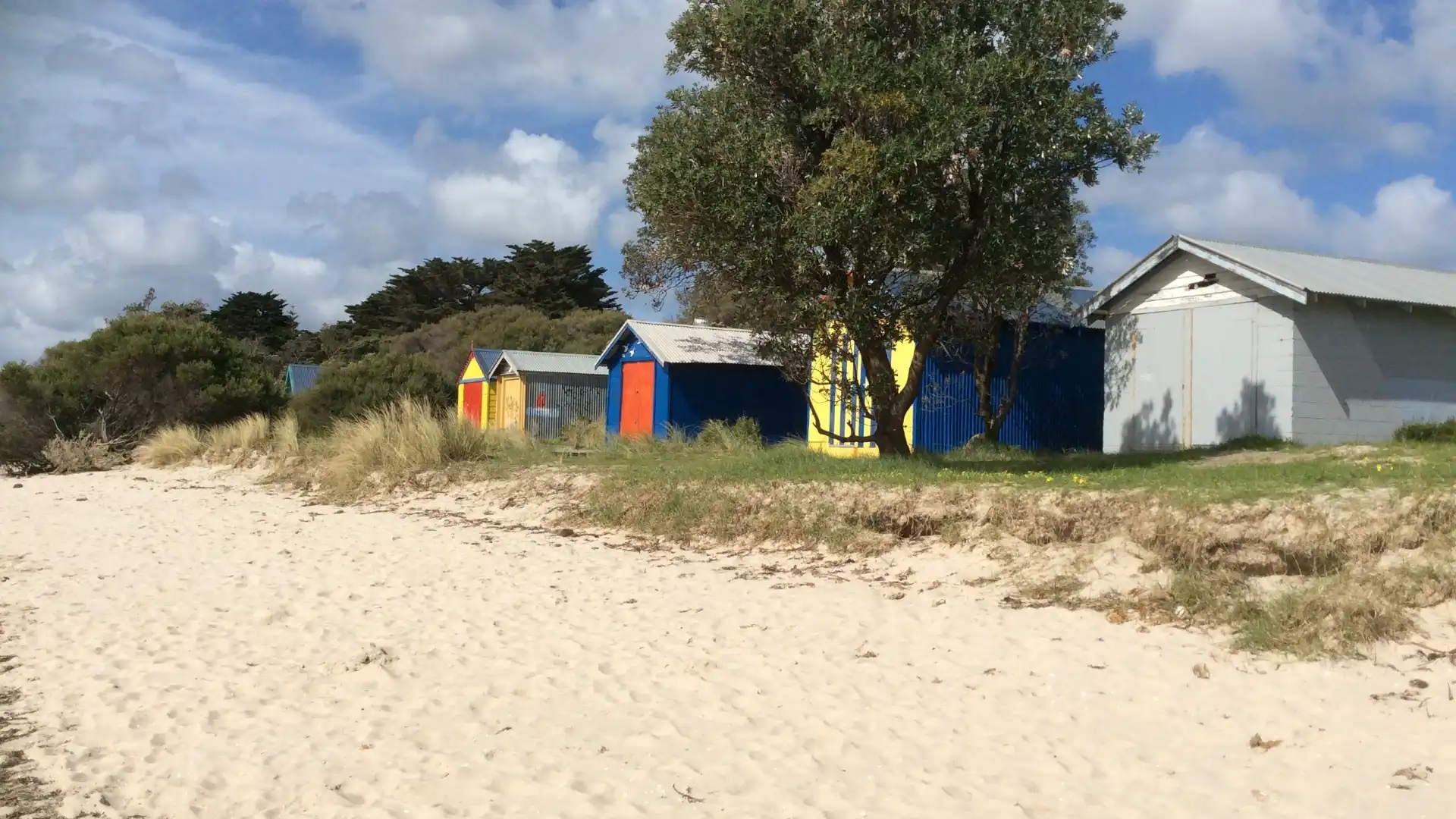 Hotels near Rosebud Beach