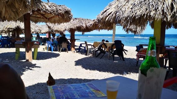 Quemaito Beach