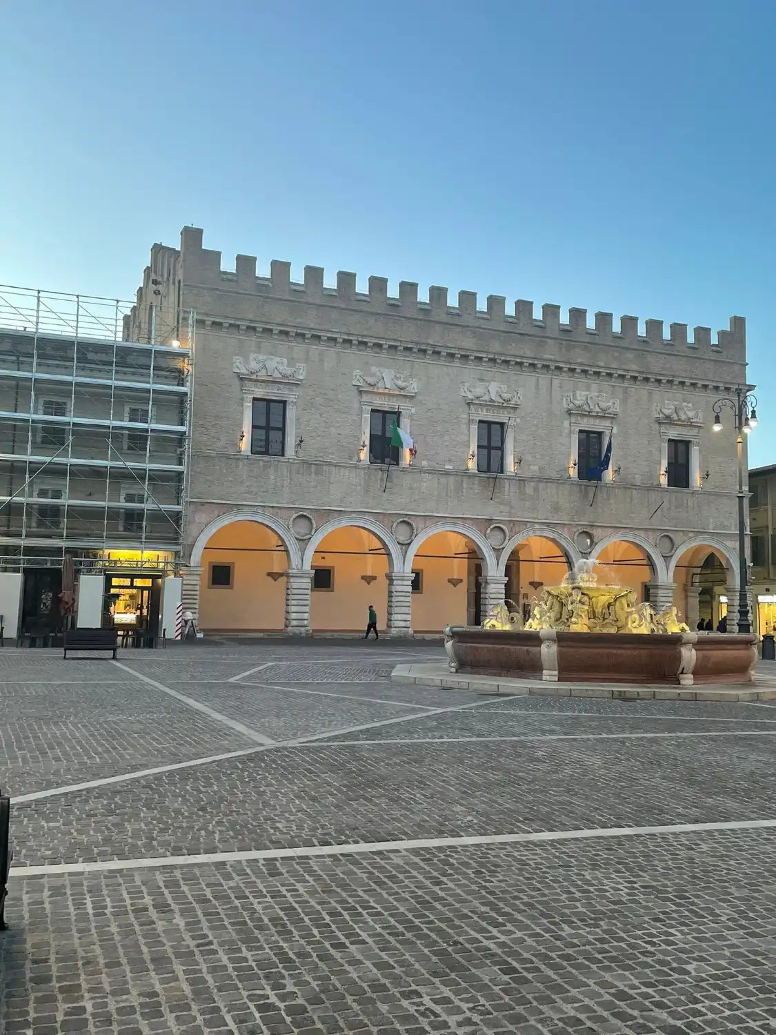 Hotels near Piazza Del Popolo