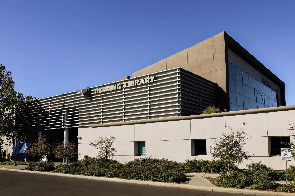 Hotels near Redding Library