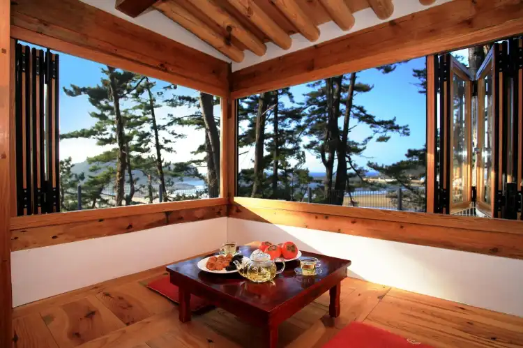 Taean-gun