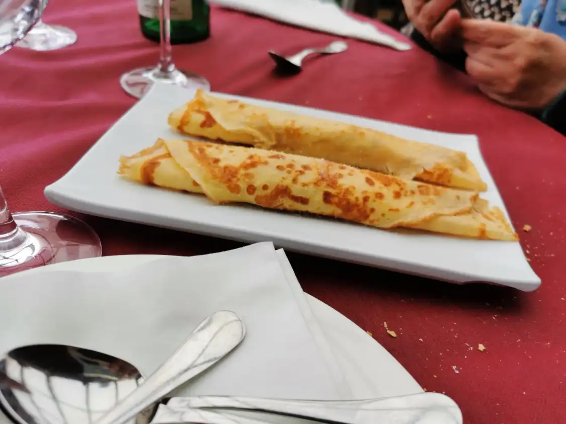 Hotels near Casa Cortina