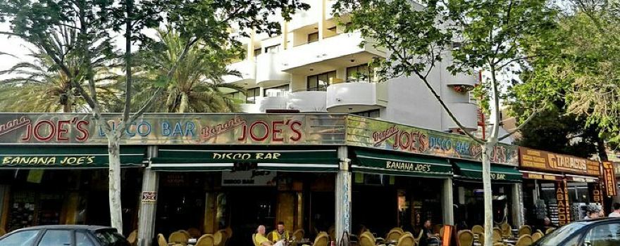 Banana Joe's Disco Bar