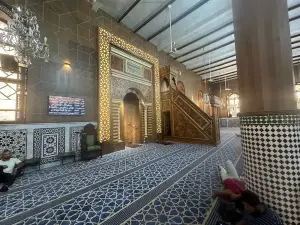 Grand Husseini Mosque