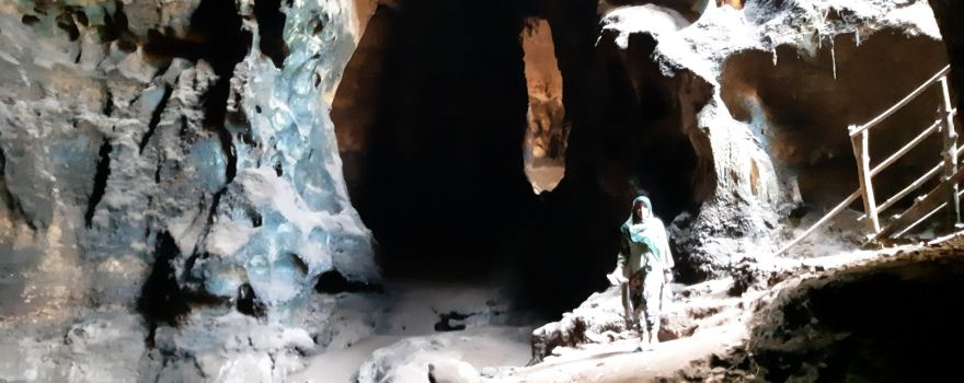 Bangkang Cave