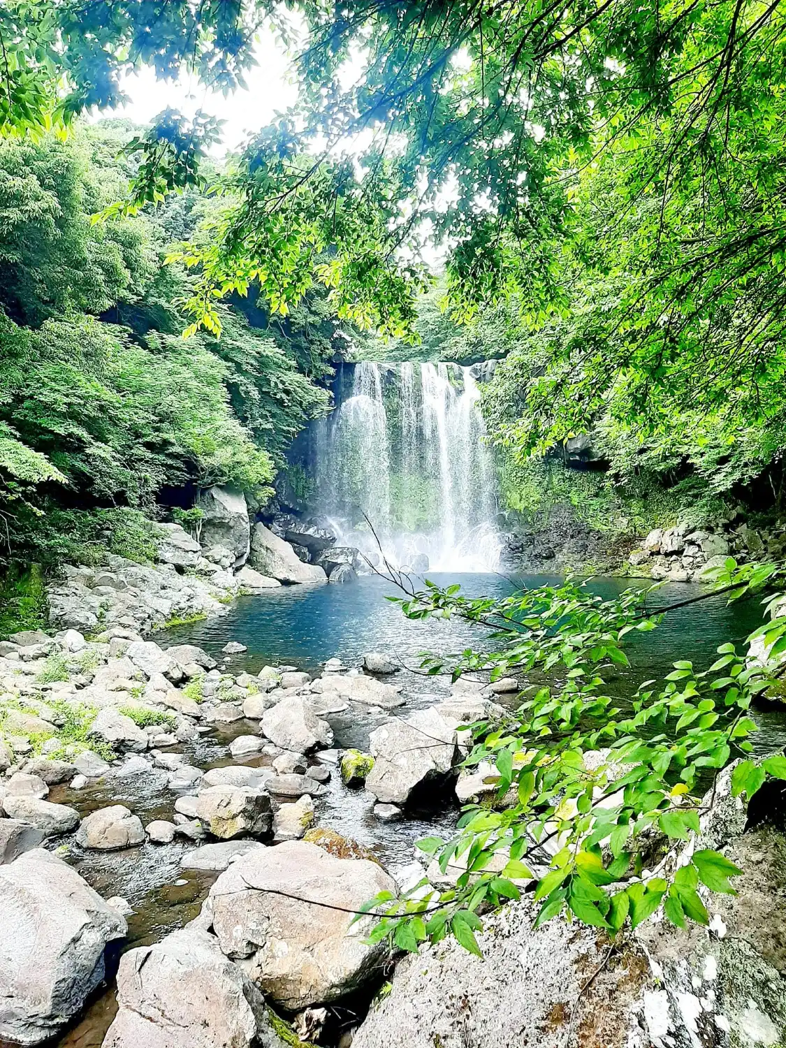 โรงแรมใกล้Cheonjeyeon Falls