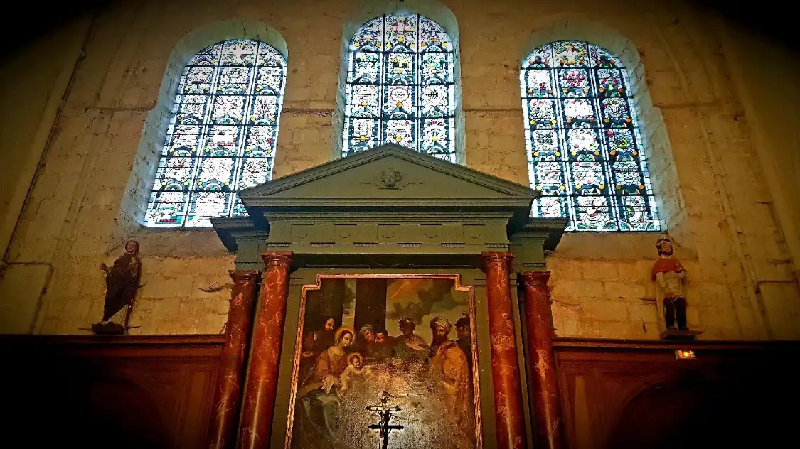 Hotels near Eglise Abbatiale