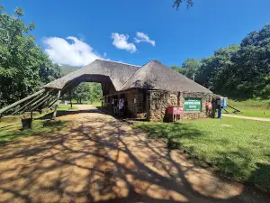 Mantenga Cultural Village