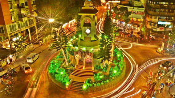 Cheragi Pahar Square