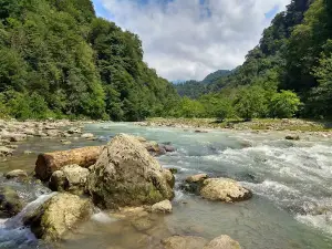 კაღუს ჩანჩქერი - Kaghu Waterfall