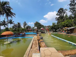 Pemandian Cipanas Cileungsing