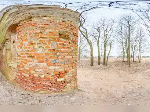 The ruins of the castle in Brok