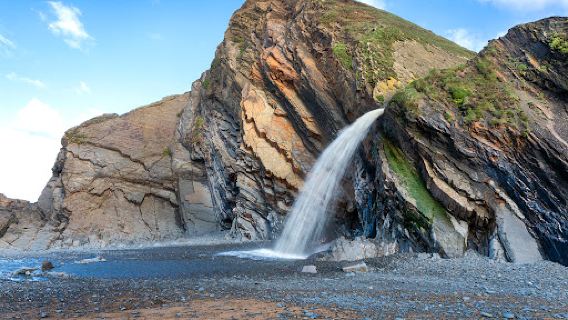 National Trust - Sandymouth Beach