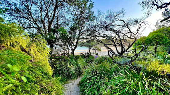 Abrahams Bosom Beach