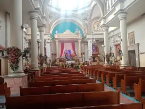 Parque e Iglesia San Miguel Arcangel
