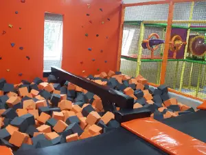 Sala Zabaw i Trampolin PLAY CITY