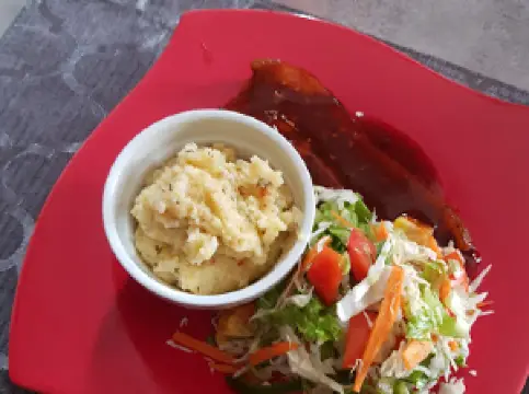 Posh nightclub and grill