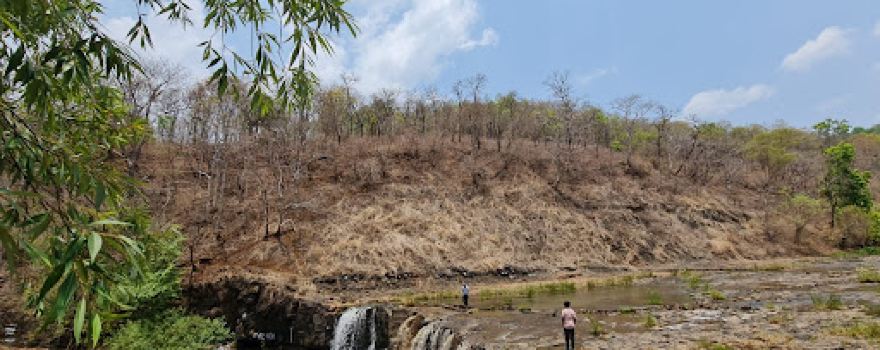 AGIN JHOJHA WATERFALL (Dhaba)