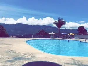 Parque Aquático Cachoeira Do Chiador