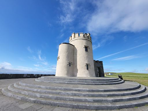 Cliffs Of Moher south viewpoint