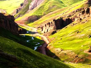 Yuqitash Scenic Area