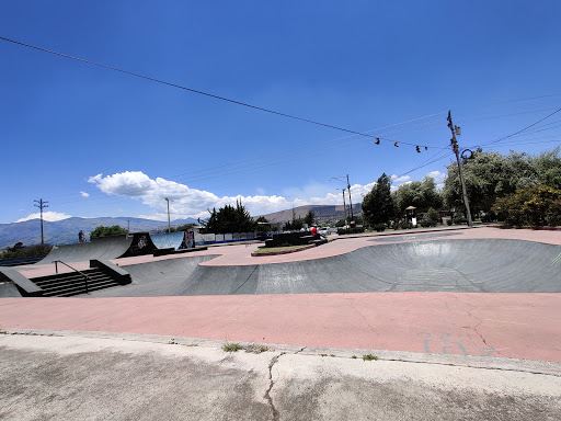 Salcedo Skatepark & Playground
