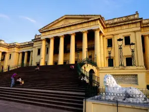 Hazarduari Palace