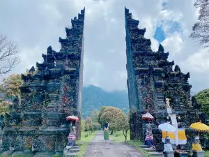 Handara Iconic Gate