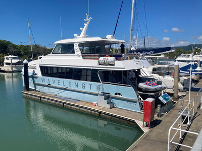 Wavelength Reef Cruises