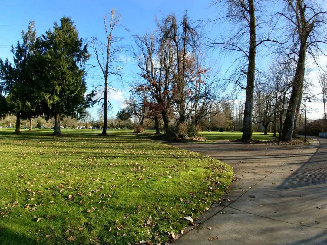 2_Alton Baker Park