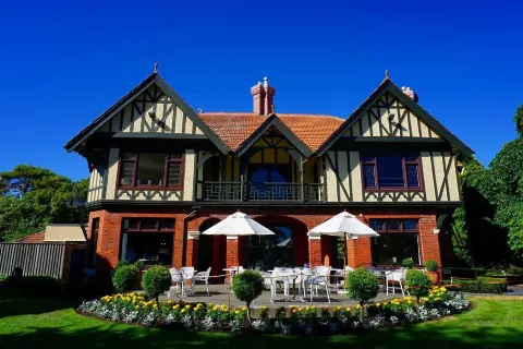 Mona Vale Garden Park