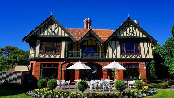 Mona Vale Garden Park