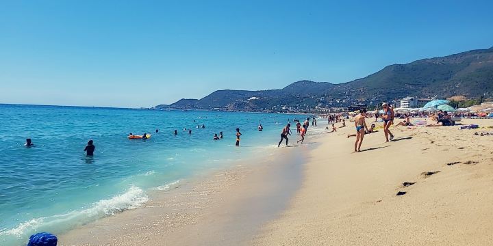 Kleopatra Beach