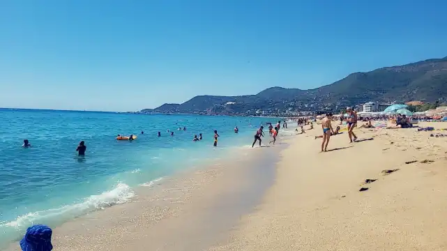 Hotels near Kleopatra Beach