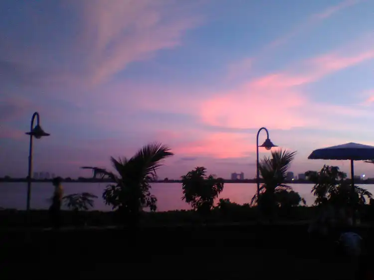 Hotel dekat Nalban Boating Complex