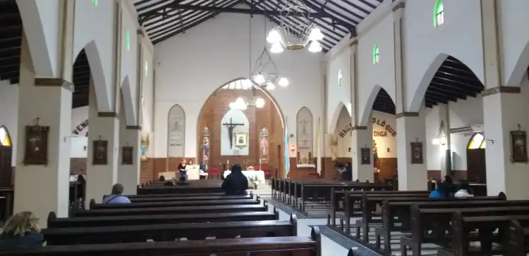 Các khách sạn ở Charata