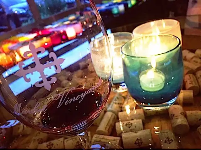 Hotels near Market Vineyards