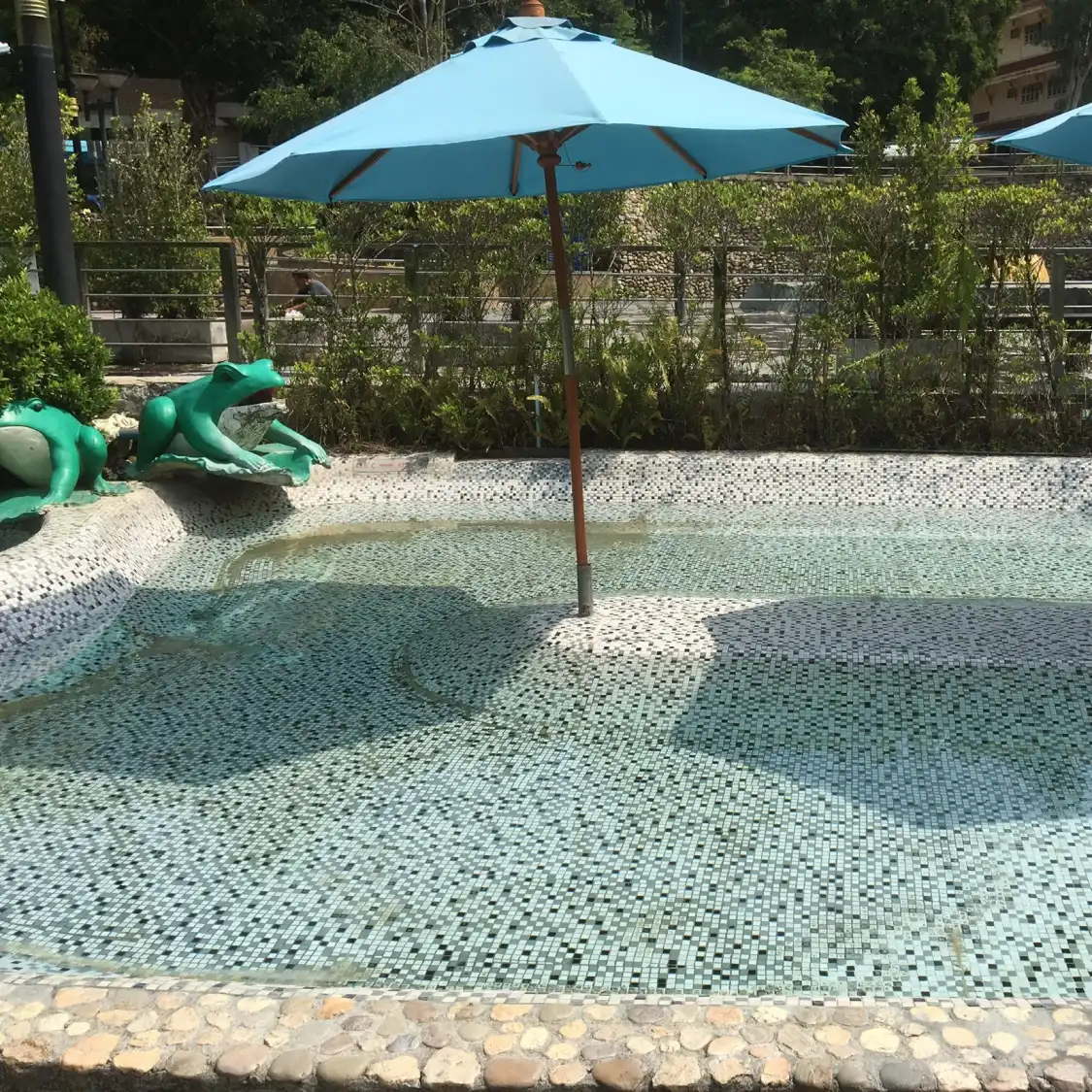 Hotels near Raksa Warin Hot Spring