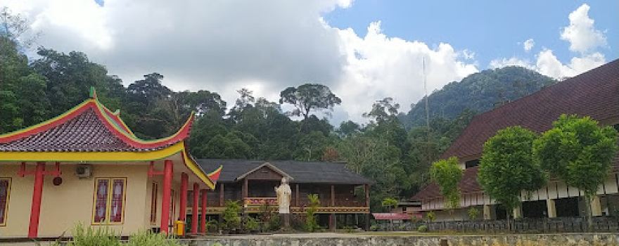 Gua Maria Anjongan
