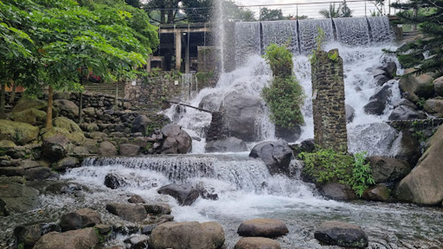 Taman Batu Purwakarta