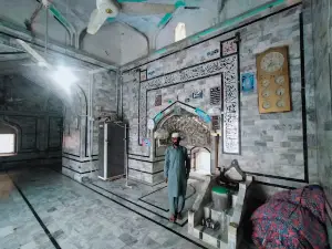 Jamia Masjid Sat Qubai جامعہ مسجد ست قبائی