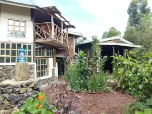 Home of Kigezi Museum & Boutique Vacation - Holiday Home