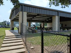 Mineola Civic Center & RV Park