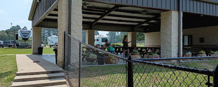 Mineola Civic Center & RV Park