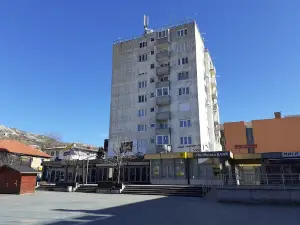 Trg kralja Tomislava