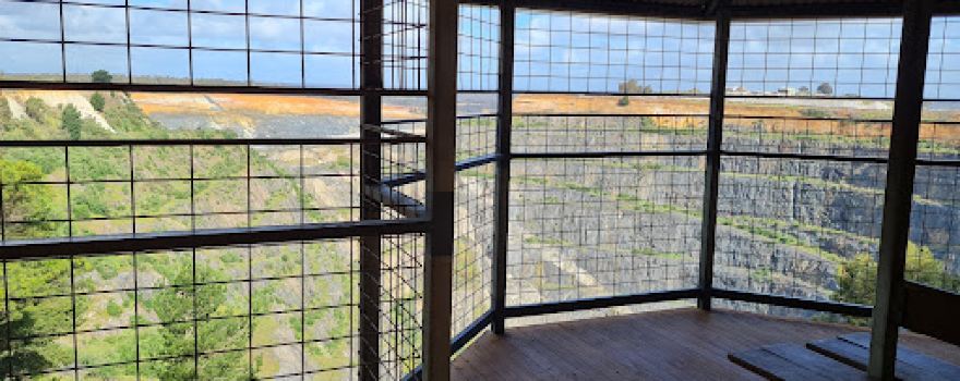 Mine lookout