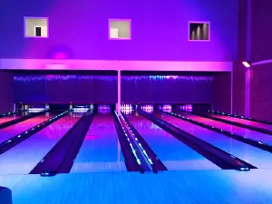 Sprett trampolinepark og bowling Askim