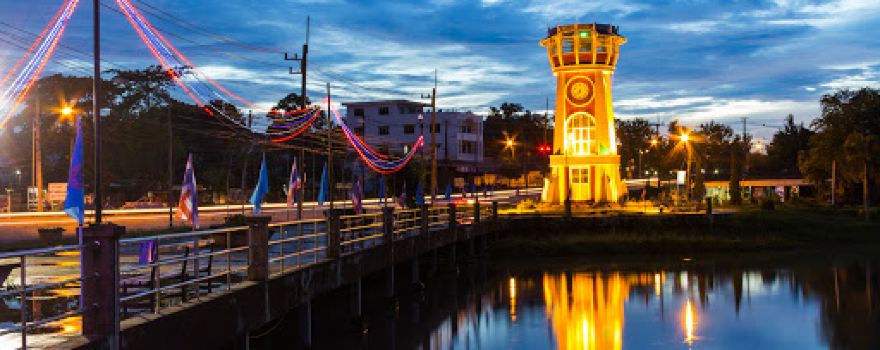 Bua Khao Lotus Clock Tower