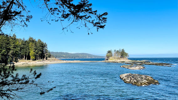 Dionisio Point Provincial Park